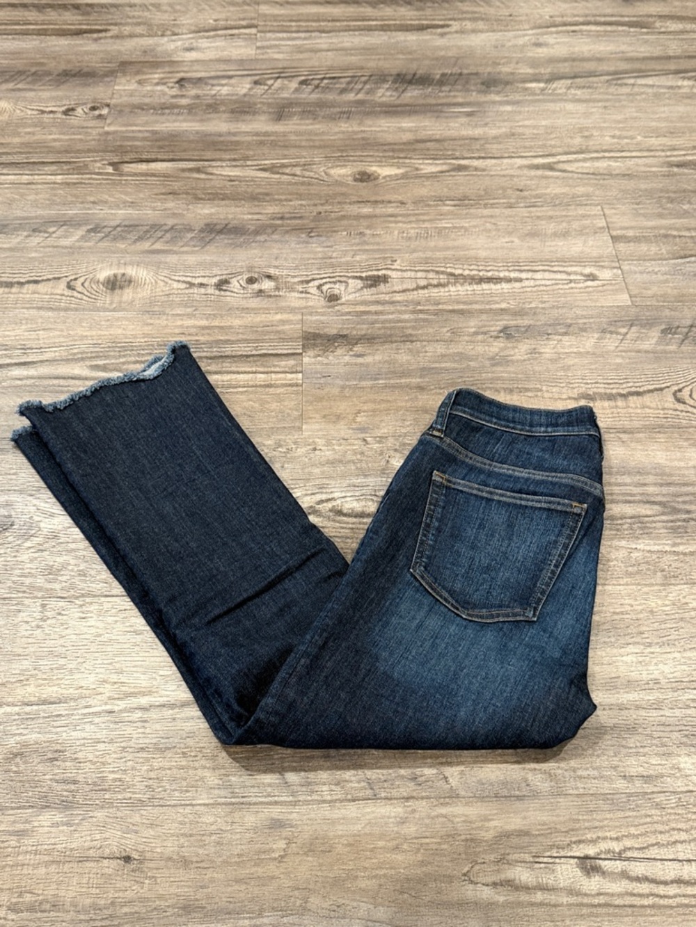 J. Crew 9โ Billie Demi Boot Crop Raw Hem Button Fly Jeans Size 25 - Picture 13 of 13